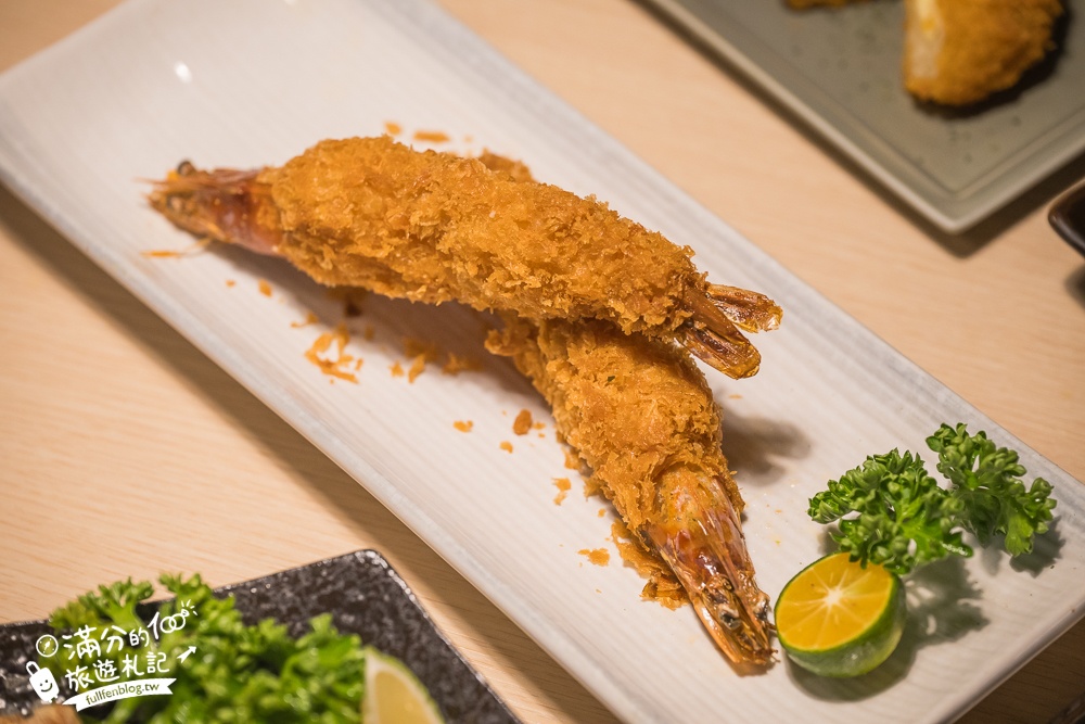 宜蘭新餐廳【津吉餐酒館】宜蘭市喝酒吃肉殿堂,超豐盛下酒菜,炒飯烏龍和生魚片,親子寵物友善空間!