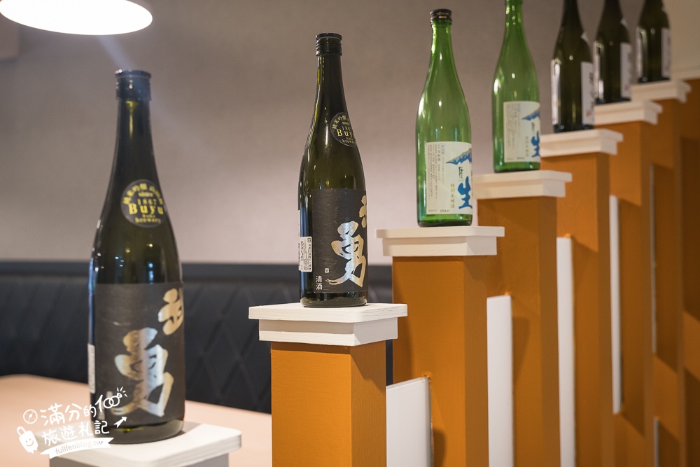 宜蘭新餐廳【津吉餐酒館】宜蘭市喝酒吃肉殿堂,超豐盛下酒菜,炒飯烏龍和生魚片,親子寵物友善空間!