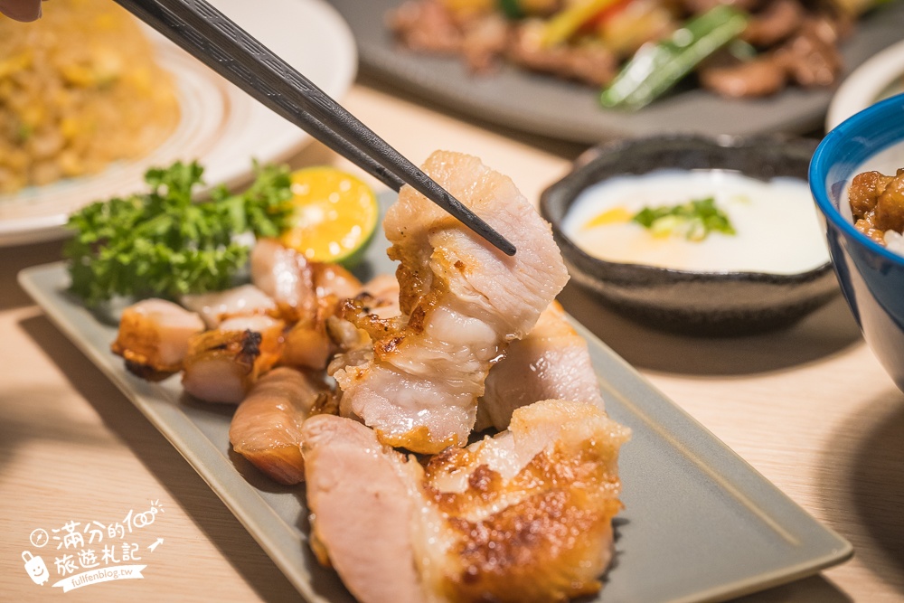 宜蘭新餐廳【津吉餐酒館】宜蘭市喝酒吃肉殿堂,超豐盛下酒菜,炒飯烏龍和生魚片,親子寵物友善空間!
