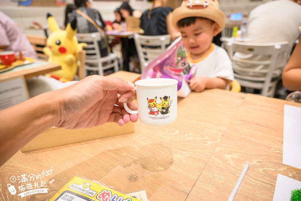 大阪親子景點【寶可夢咖啡廳大阪心齋橋】大阪Pokémon Cafe用餐預約攻略,與皮卡丘一起用餐下午茶!