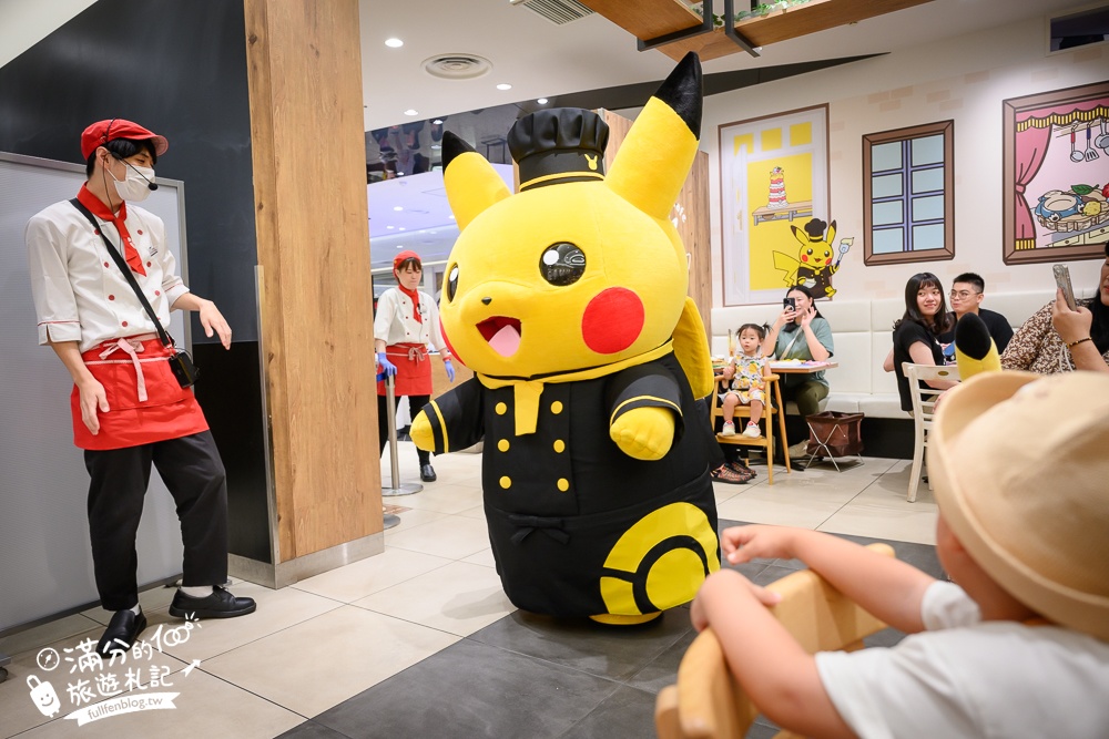 大阪親子景點【寶可夢咖啡廳大阪心齋橋】大阪Pokémon Cafe用餐預約攻略,與皮卡丘一起用餐下午茶!