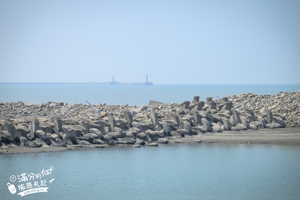 高雄泡麵土地公【永安烏林投玄德宮】南台灣唯一看海景吃泡麵的土地公廟,觀景視野佳,有拜有吃有保佑!