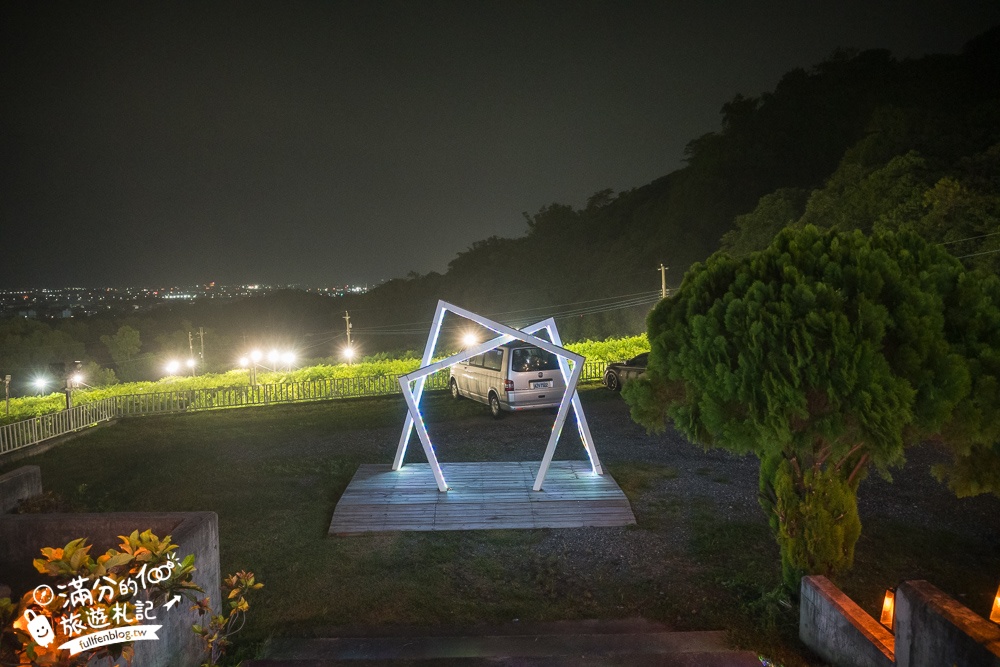 台東【俩吆久景觀貨櫃餐廳】台東夜景咖啡廳,招牌必吃桶仔雞烤魚&部落風味料理,賞夜吃茶點也很浪漫!