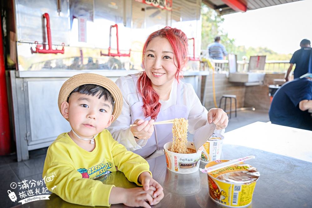 2026南投泡麵土地公【南投中寮石龍宮】拜伯公,吃平安發財泡麵~玩拍巨無霸泡麵碗!