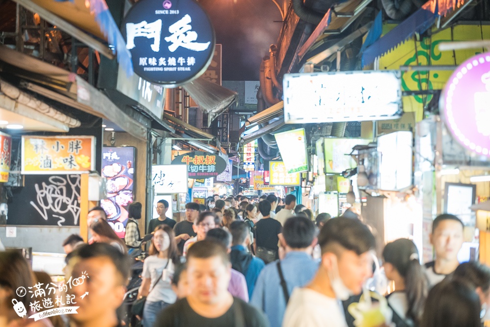 【2025宜蘭東門夜市】TOP15間東門夜市美食推薦,宜蘭東門夜市營業時間&好吃好玩好買報你知!