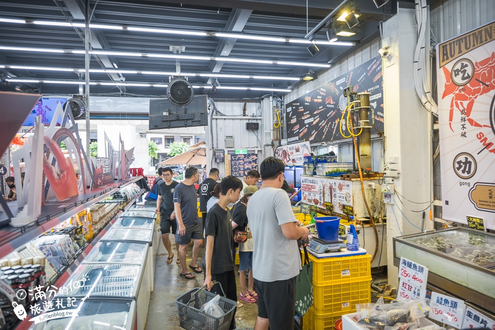 【阿布潘水產】台中最狂海鮮超市!吃秋蟹的秘密基地,水產界的好事多,挑選到烹飪一條龍服務太貼心!