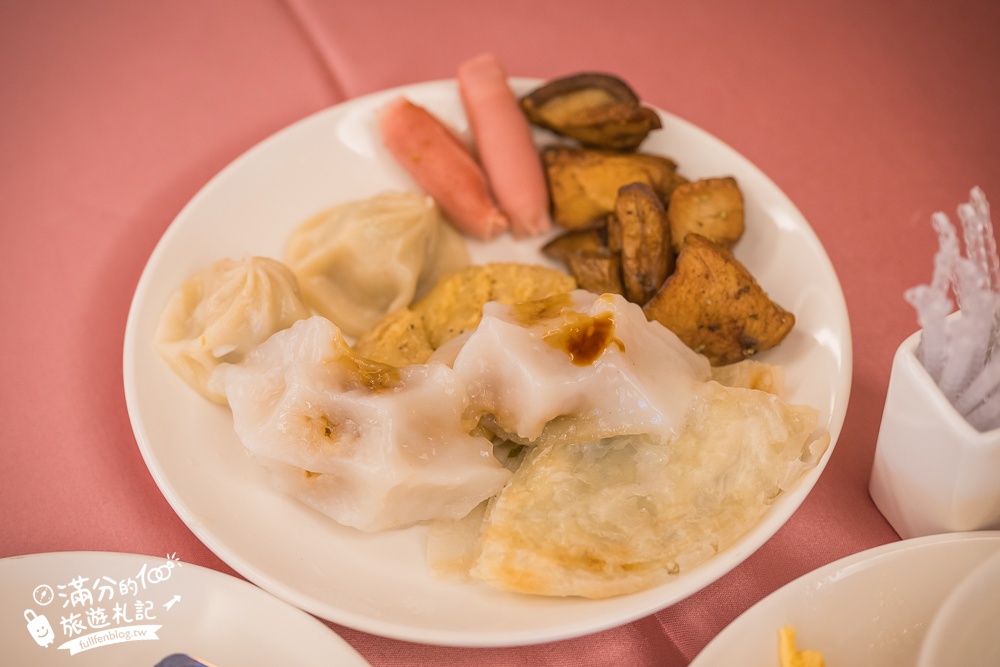 【桃園桃園高爾夫俱樂部 ‧ 悅華大酒店】一泊二食早餐+宵夜超狂,旋轉木馬.摩天輪.迷你賽車&高爾夫通通免費玩!