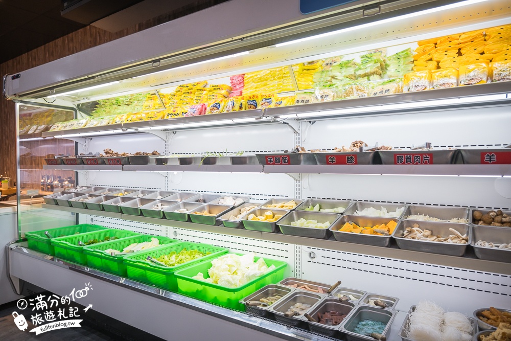 【羊霸天下台中太平店】平價羊肉爐鴛鴦鍋吃到飽.自助吧100道,羊膝.羊大骨.羊肚.羊肋排任你吃,甜點飲料冰淇淋無限暢飲!