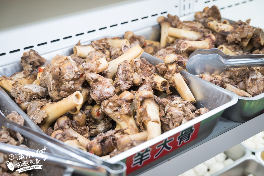【羊霸天下台中太平店】平價羊肉爐鴛鴦鍋吃到飽.自助吧100道,羊膝.羊大骨.羊肚.羊肋排任你吃,甜點飲料冰淇淋無限暢飲!