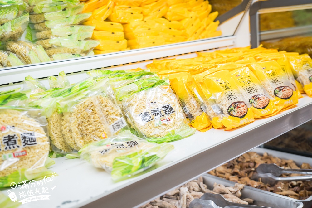 【羊霸天下台中太平店】平價羊肉爐鴛鴦鍋吃到飽.自助吧100道,羊膝.羊大骨.羊肚.羊肋排任你吃,甜點飲料冰淇淋無限暢飲!