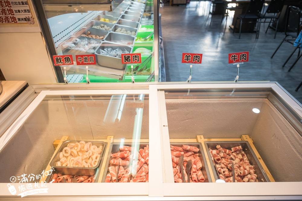 【羊霸天下台中太平店】平價羊肉爐鴛鴦鍋吃到飽.自助吧100道,羊膝.羊大骨.羊肚.羊肋排任你吃,甜點飲料冰淇淋無限暢飲!