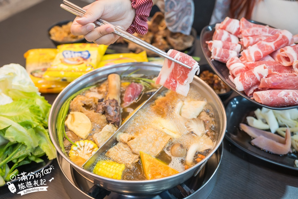 【羊霸天下台中太平店】平價羊肉爐鴛鴦鍋吃到飽.自助吧100道,羊膝.羊大骨.羊肚.羊肋排任你吃,甜點飲料冰淇淋無限暢飲!