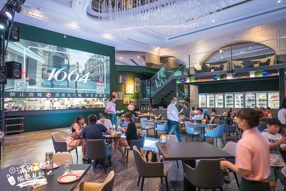 台中南屯餐酒館餐廳推薦【8+9吧食酒音樂餐廳】，近100種啤酒選擇，吃美食喝啤酒還能聆聽現場live演唱，絕對放鬆！