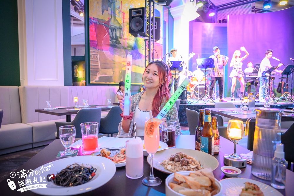 台中南屯餐酒館餐廳推薦【8+9吧食酒音樂餐廳】，近100種啤酒選擇，吃美食喝啤酒還能聆聽現場live演唱，絕對放鬆！