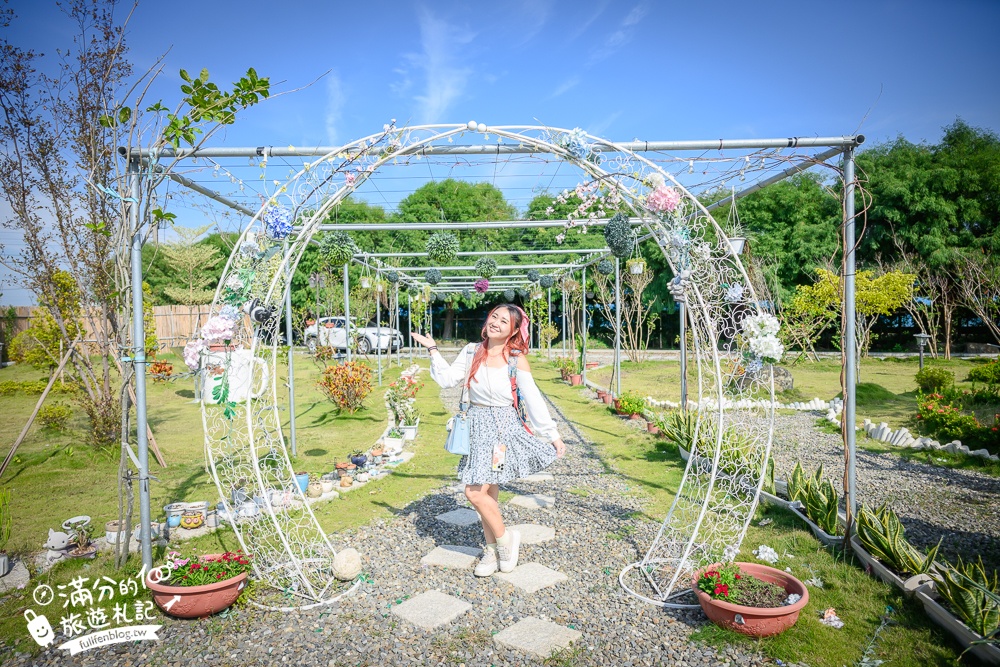 彰化景點【有樂莊園】田尾親子景點推薦,小火車免費搭不限時,沙坑溜滑梯球池免費玩,還能用餐下午茶!