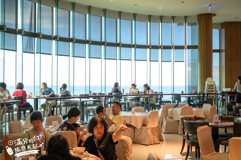【2025墾丁H會館開箱體驗】墾丁親子飯店推薦,最美無邊際泳池.超大兒童遊戲區,南國住宿推薦!