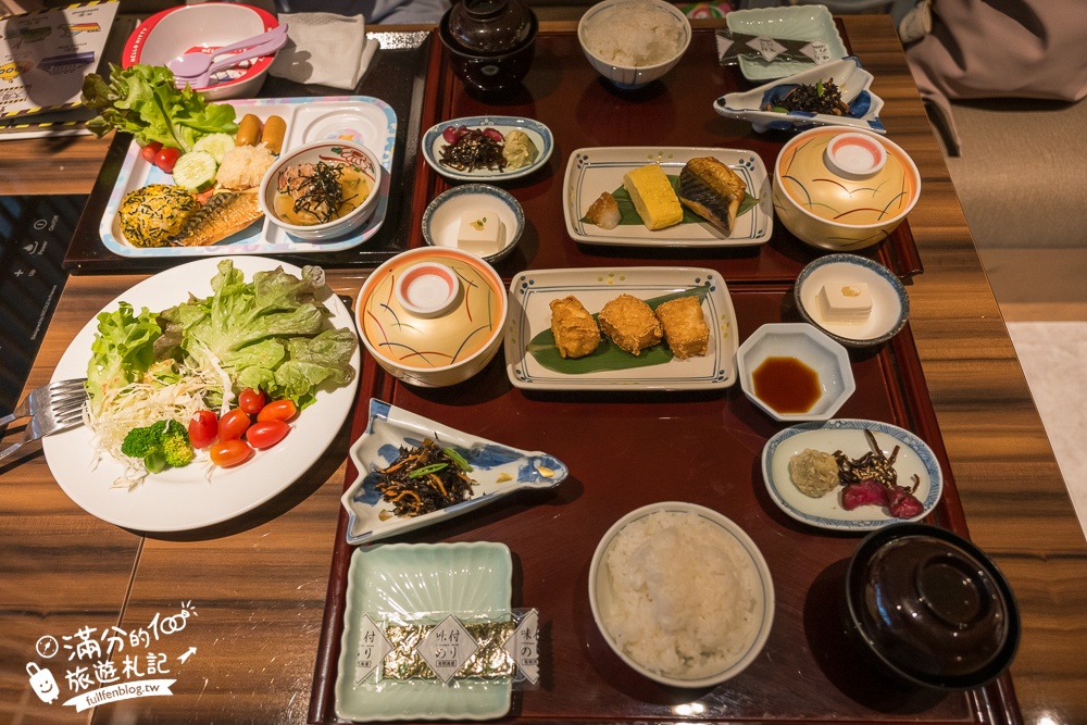 曼谷住宿推薦【曼谷索拉利亞西鐵酒店】飯店旁就BTS阿索克站&Terminal 21 Asok,質感飯店還有高空酒吧和露天泳池!