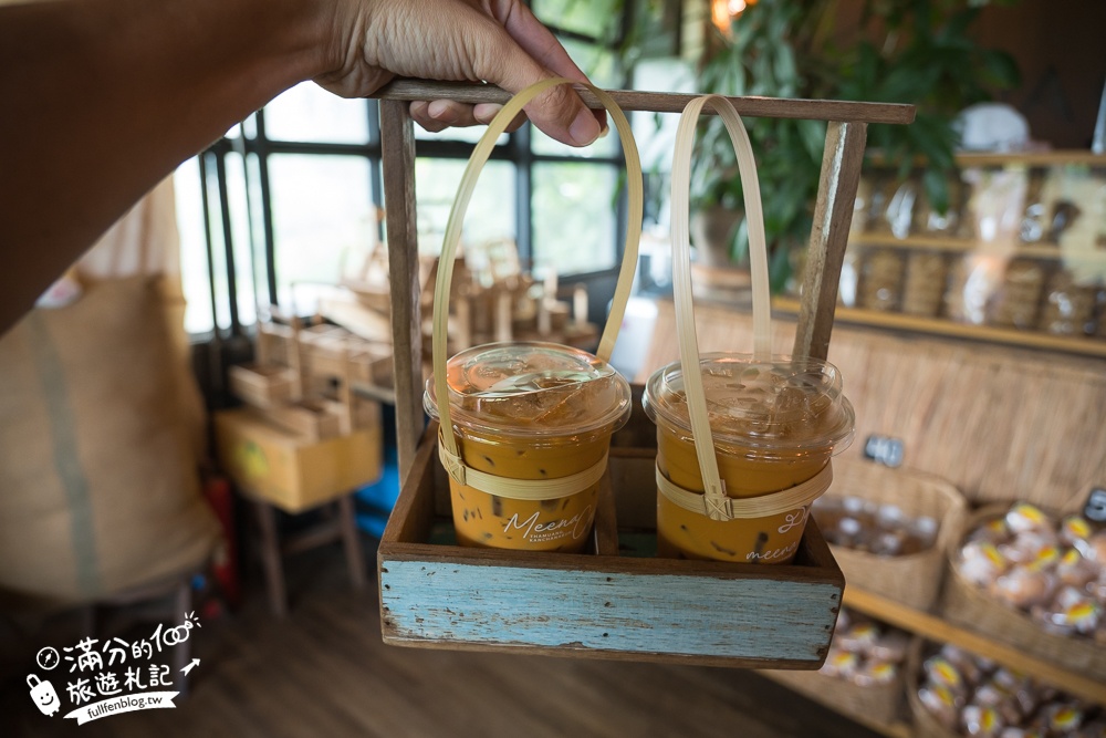 泰國北碧府【MEENA Cafe】北碧府網美咖啡館推薦,稻海步道太迷人,遠離喧囂還能眺望虎穴寺!
