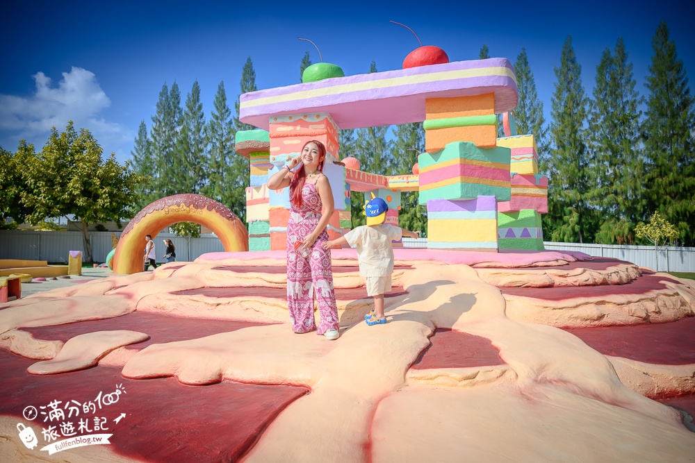 芭達雅冰淇淋甜點樂園【GREAT&GRAND Sweet Destination】最新門票資訊,必拍冰淇淋樹.薑餅小火車和蛋糕溜滑梯!