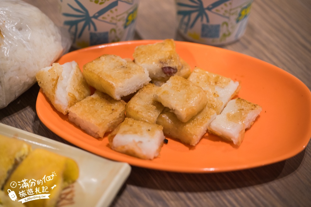 宜蘭美食推薦【老張早餐吧】頭城早餐推薦,招牌必吃大軍鴨境&南瓜豆漿,在紅磚老屋裡吃早餐!