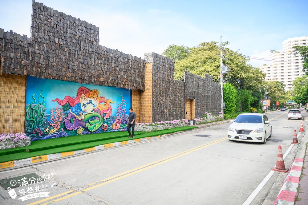 芭達雅景觀餐廳【3 Mermaids】最新菜單.三隻美人魚海景餐廳,坐在鳥巢上用餐看海太浮誇,還能玩拍巨無霸美人魚!