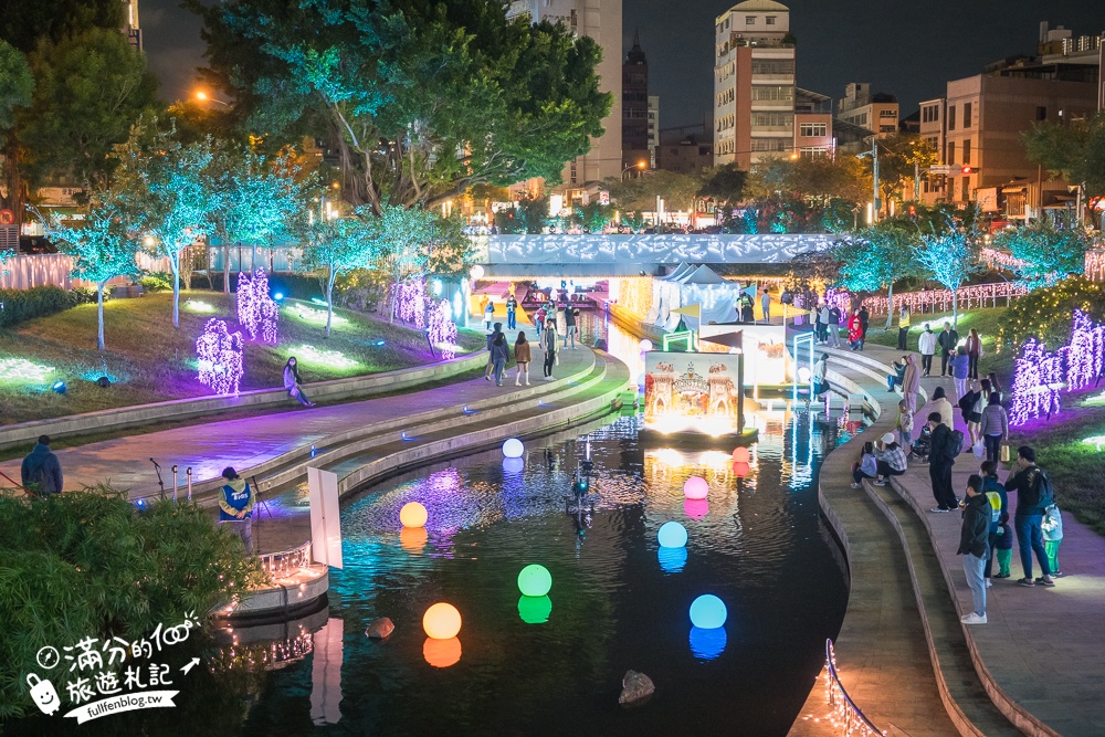 【2024台中耶誕嘉年華】台中聖誕節哪裡玩？怪獸電力公司主題搬進台中柳川,用尖叫聲嗨起來!