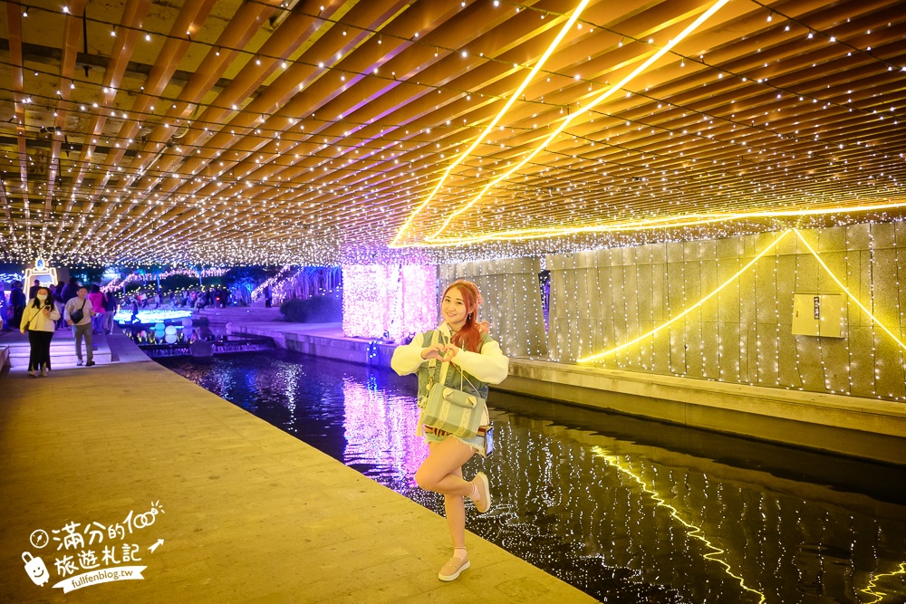 【2024台中耶誕嘉年華】台中聖誕節哪裡玩？怪獸電力公司主題搬進台中柳川,用尖叫聲嗨起來!