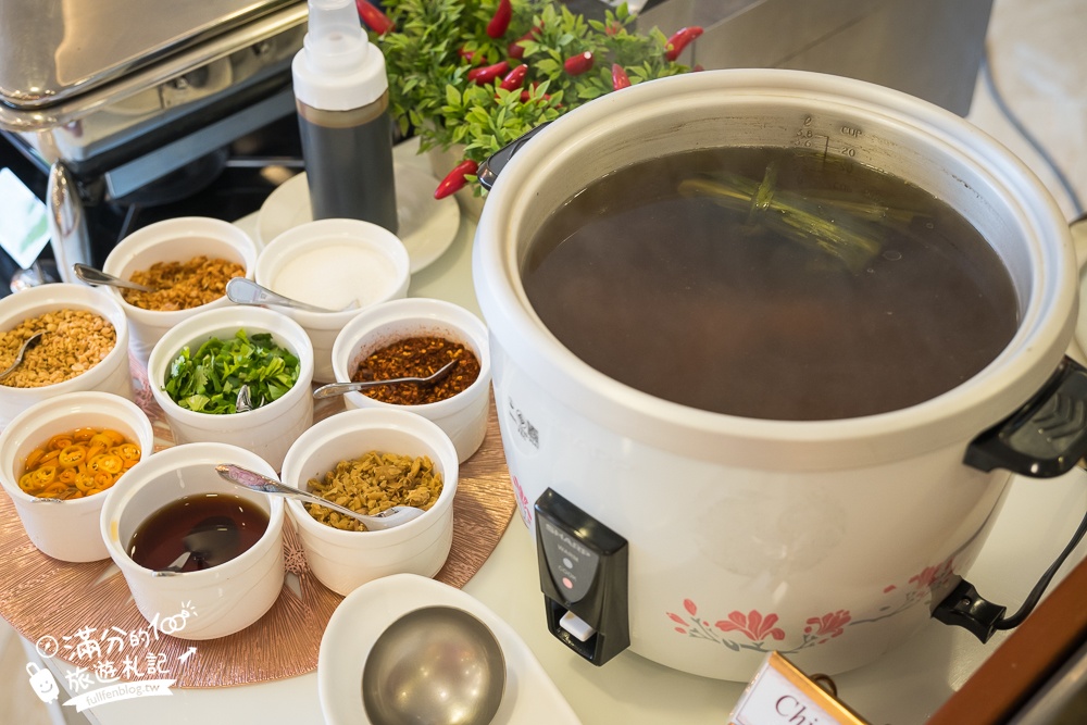 芭達雅住宿推薦【LK翡翠海灘飯店LK Emerald Beach】免費接駁送21航站芭達雅百貨逛街,絕美沙灘泳池太享受!
