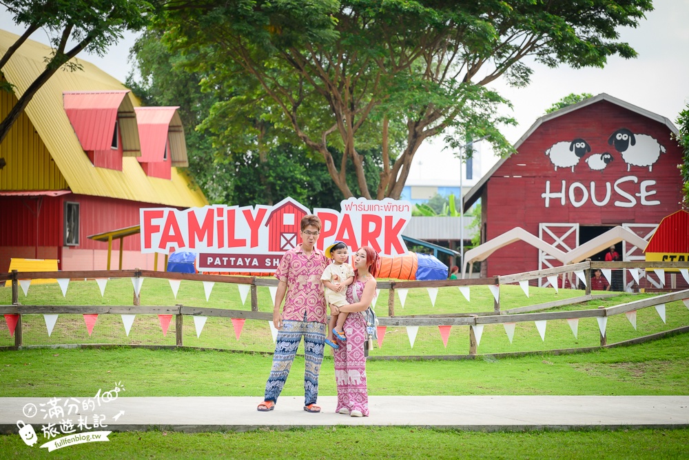芭達雅親子景點【芭達雅小綿羊農莊】Pattaya Sheep Farm精彩動物運動會,童話故事場景,能餵動物.玩樂園,還能騎馬坐馬車!