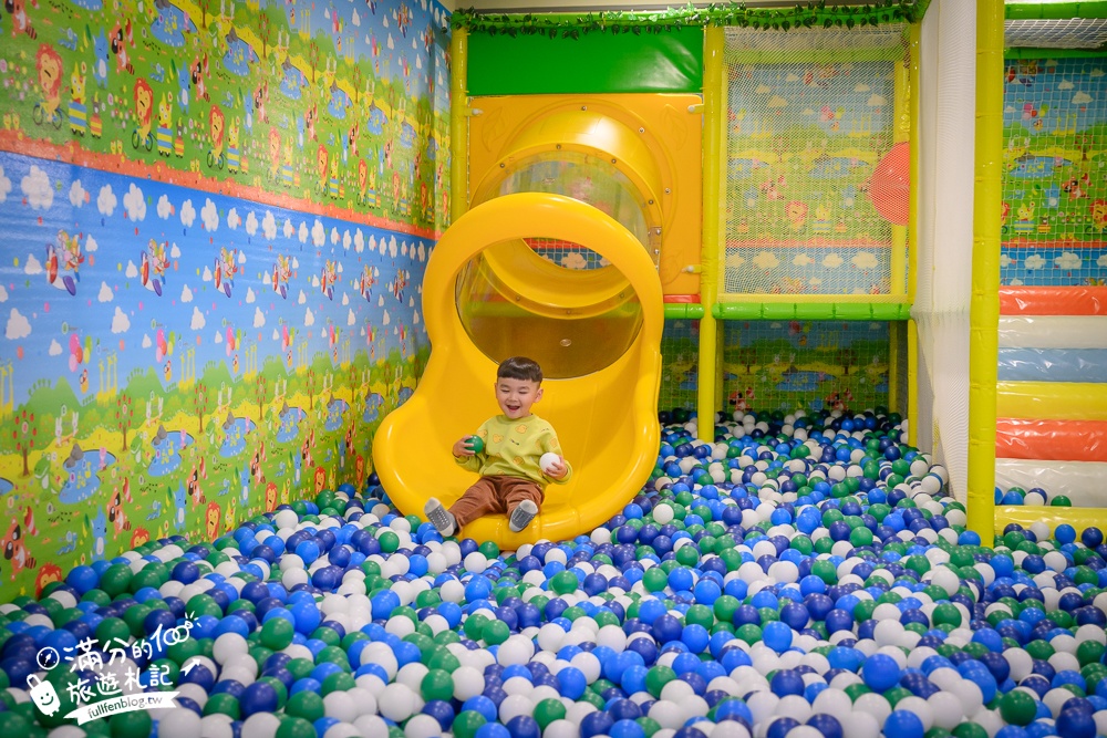 【2025田中景點一日遊】TOP10個彰化田中溪州順遊景點推薦,巨人聖誕襪.窯燒貓村.水上鳥居.金色宮殿,彰化田中親子遊!