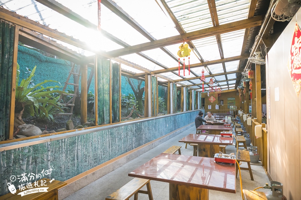 【陽明山溫泉】馬槽花藝村,半露天日式湯屋超美,牛奶色硫磺溫泉,泡湯望山景,還能吃美食泡茶超讚!