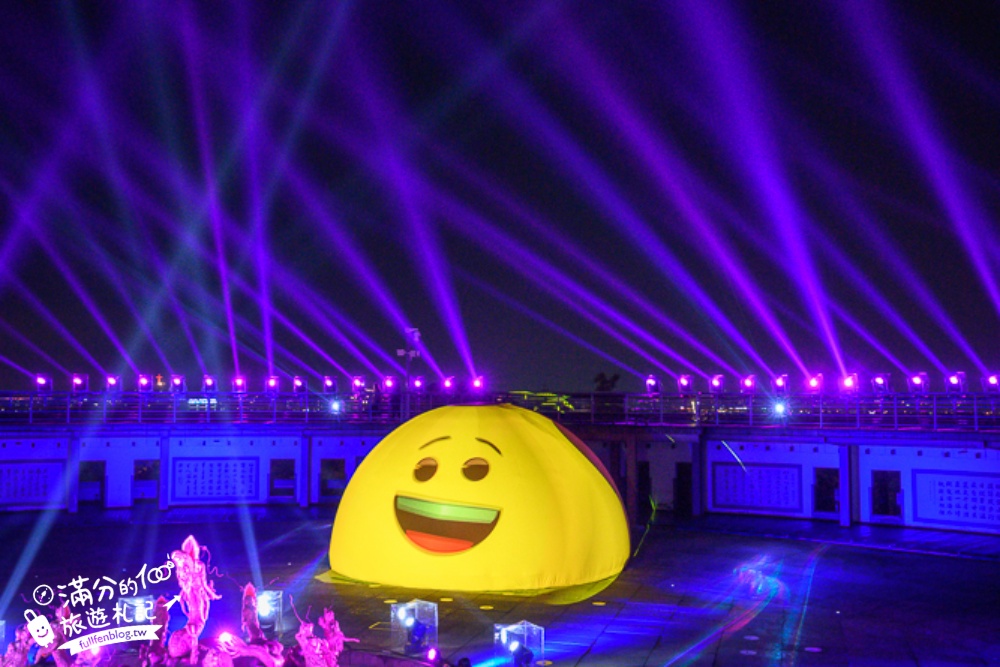 【2025彰化月影燈季】最新活動資訊&光雕秀時間.巨無霸emoji表情符號在八卦山大佛開演唱會!