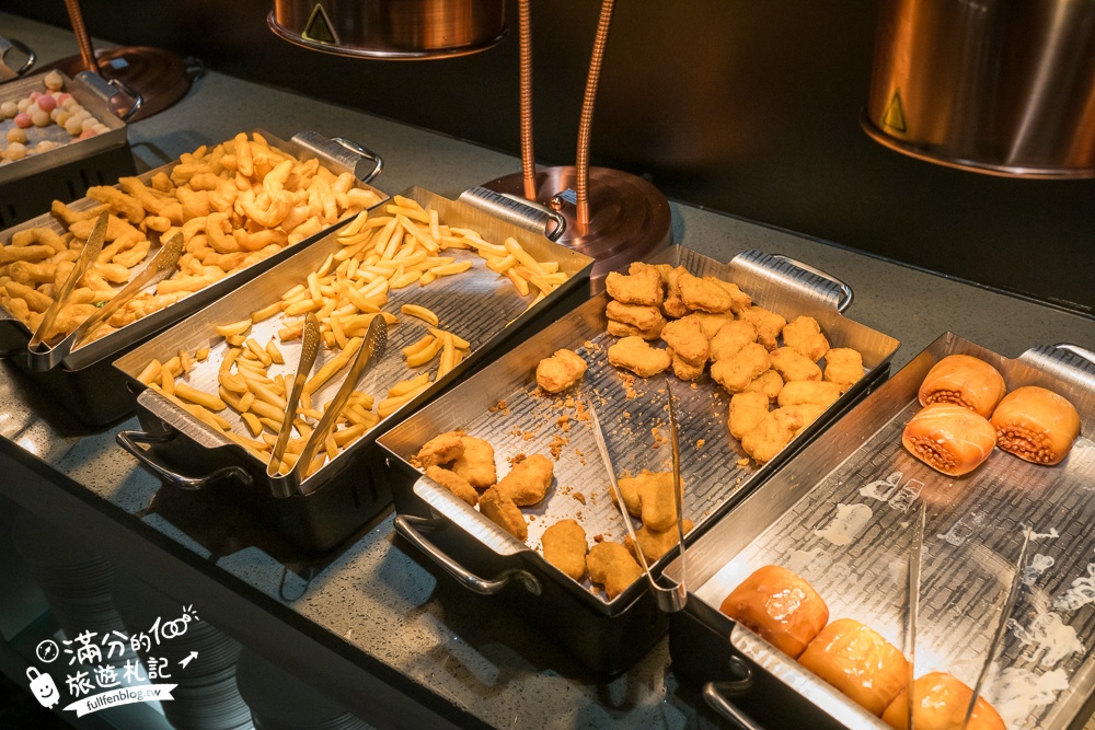桃園美食【我家牛排南崁店】點390元平價牛排,就能享100道美食自助吧無限暢飲超狂！