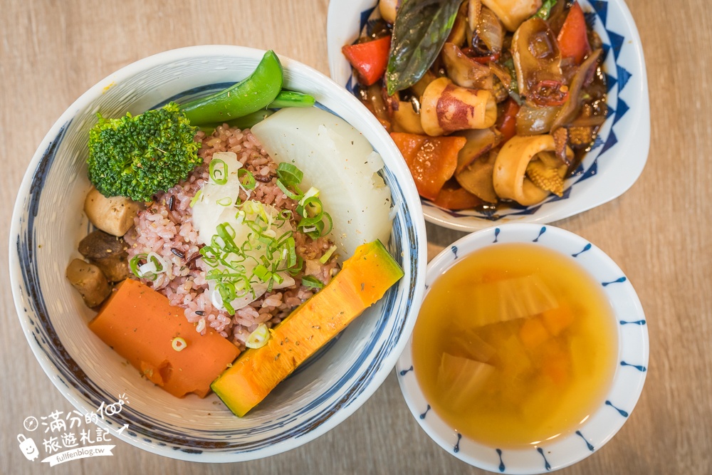 宜蘭美食【蘭波LanPO】鬧中取靜的秘境玻璃屋,吃飯吃麵喝酒下午茶,親子寵物友善的創意料理餐廳！