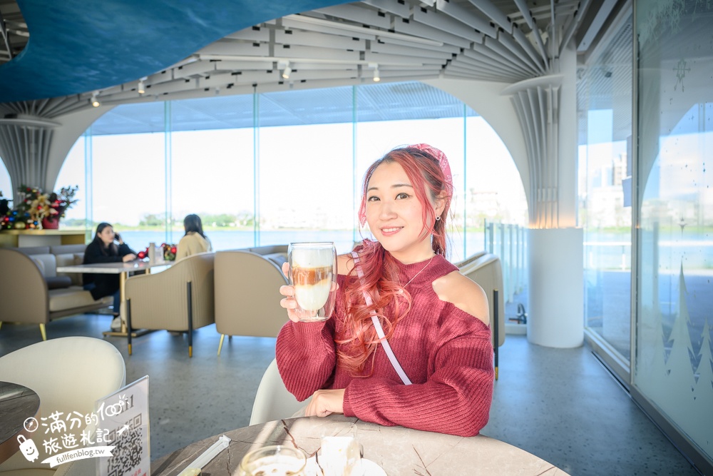 桃園【The QiAO喬寓咖啡】華興池生態埤塘公園最新玻璃屋咖啡館,飛機看到飽,還能玩SUP&踩天鵝!