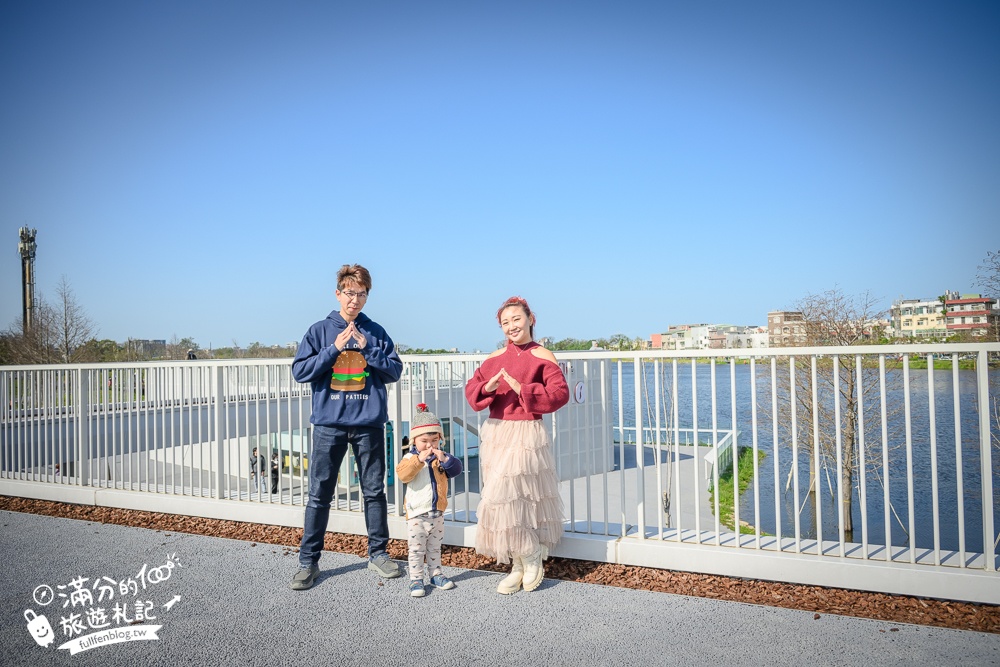 桃園【The QiAO喬寓咖啡】華興池生態埤塘公園最新玻璃屋咖啡館,飛機看到飽,還能玩SUP&踩天鵝!