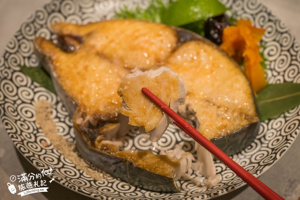 新竹【八庵和風海宴】海鮮控必吃!竹北另類無菜單料理,活跳跳海鮮現選現煮新鮮吃得到,大小家庭聚會首選!