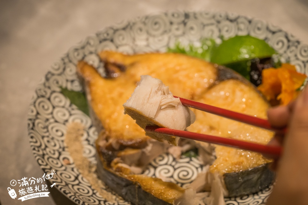 新竹【八庵和風海宴】海鮮控必吃!竹北另類無菜單料理,活跳跳海鮮現選現煮新鮮吃得到,大小家庭聚會首選!