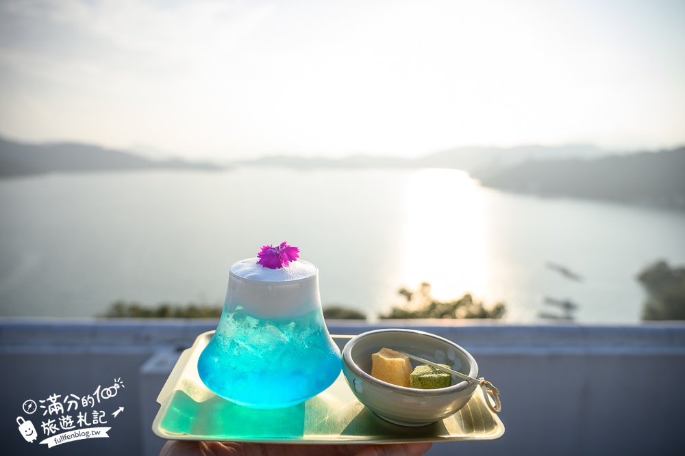日月潭新景點【天首閣紅茶.茶酒試驗所】日月潭最美湖景酒吧.著名大鳥居拍照點,必點特調飲,夜裡還能望星空!