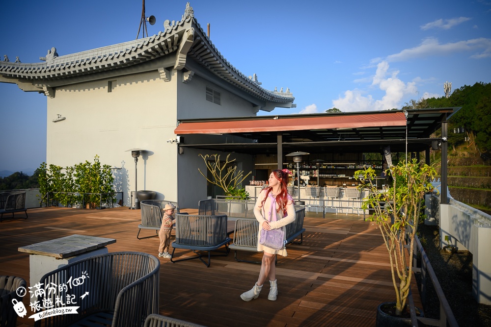 日月潭新景點【天首閣紅茶.茶酒試驗所】日月潭最美湖景酒吧.著名大鳥居拍照點,必點特調飲,夜裡還能望星空!