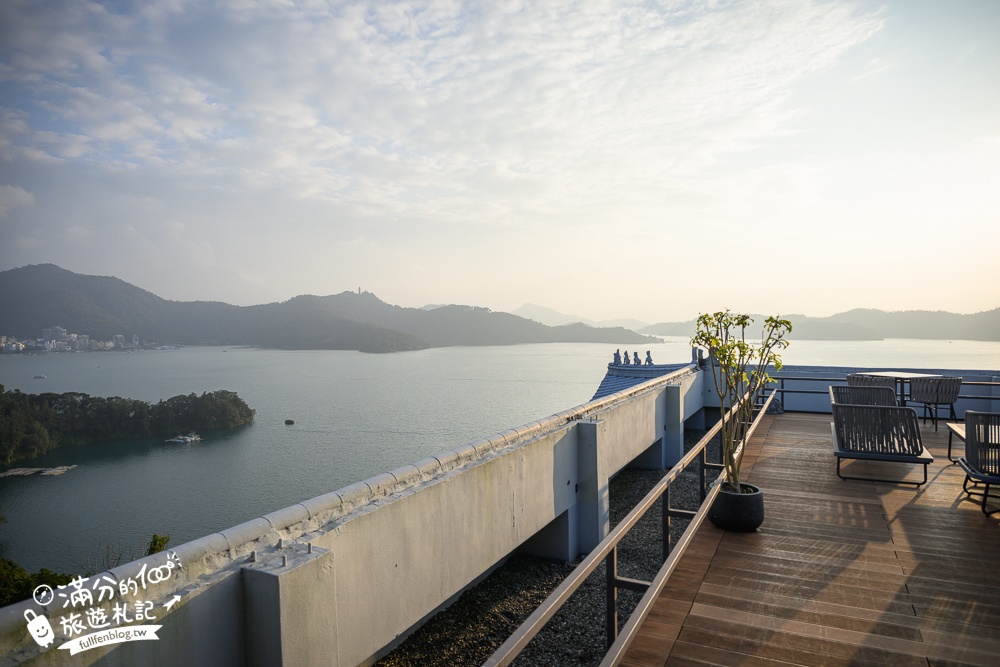 日月潭新景點【天首閣紅茶.茶酒試驗所】日月潭最美湖景酒吧.著名大鳥居拍照點,必點特調飲,夜裡還能望星空!