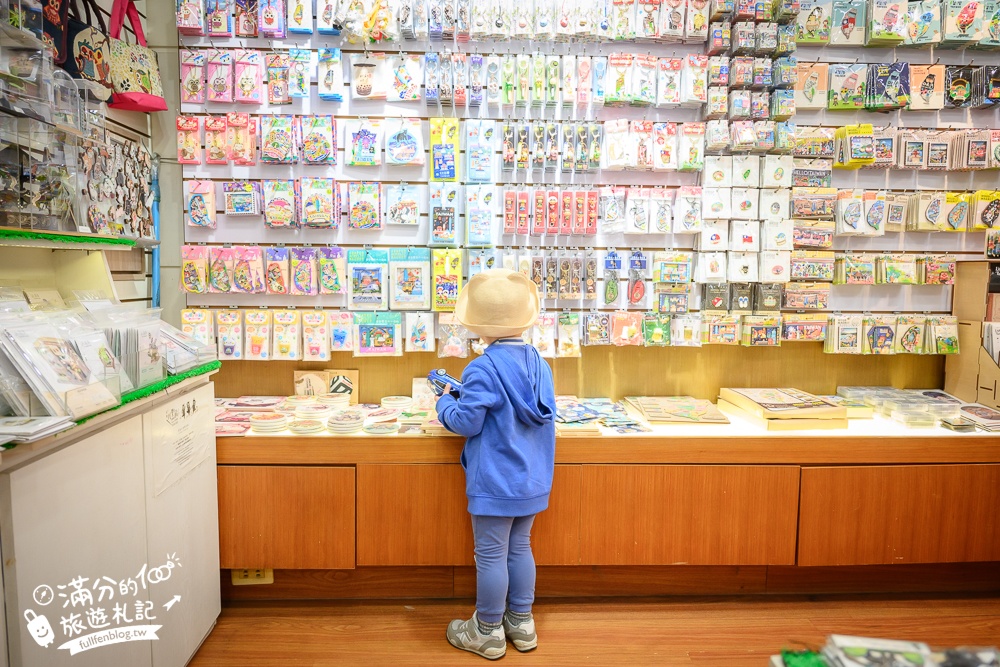 日月潭湖景飯店推薦【日月潭鴻賓大飯店】水社碼頭旁.周圍商圈熱鬧.每間房都能看日月潭絕美湖光山色!
