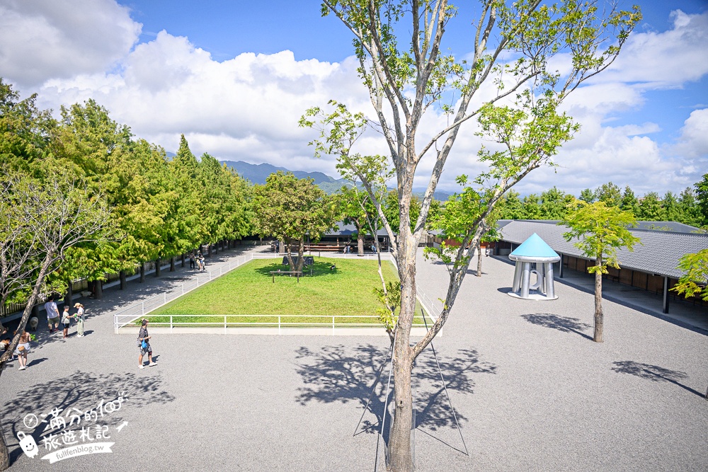 宜蘭【樹懶餐廳萌寵農場】落羽松玻璃屋超美,三大區萌寵玩樂互動空間開箱,與樹懶.泰迪羊.鸚鵡.大紅鶴.鵜鶘互動太好玩!