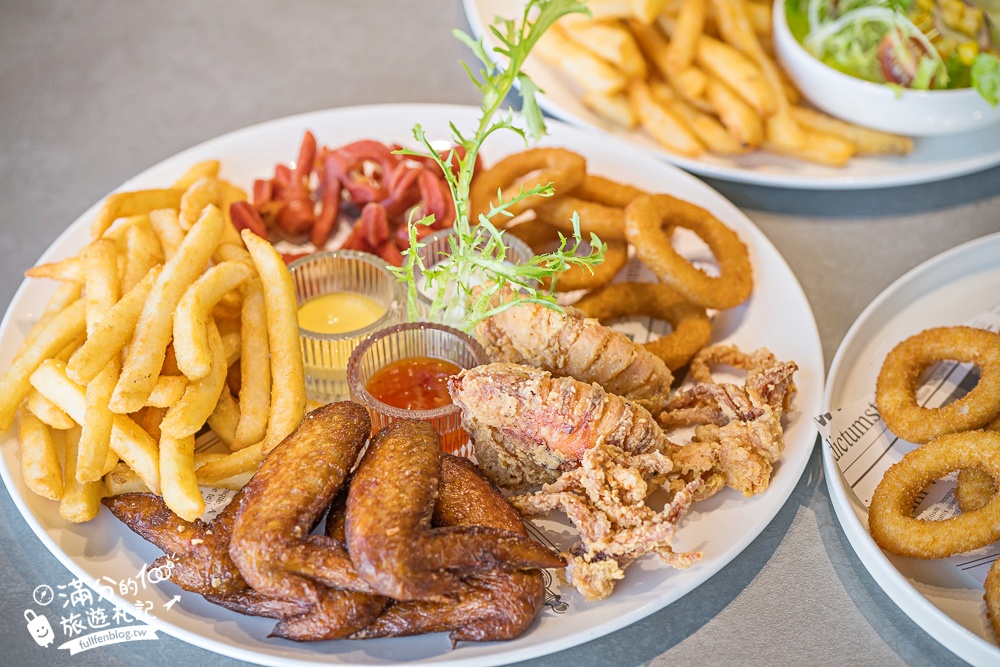 宜蘭【樹懶餐廳萌寵農場】落羽松玻璃屋超美,三大區萌寵玩樂互動空間開箱,與樹懶.泰迪羊.鸚鵡.大紅鶴.鵜鶘互動太好玩!