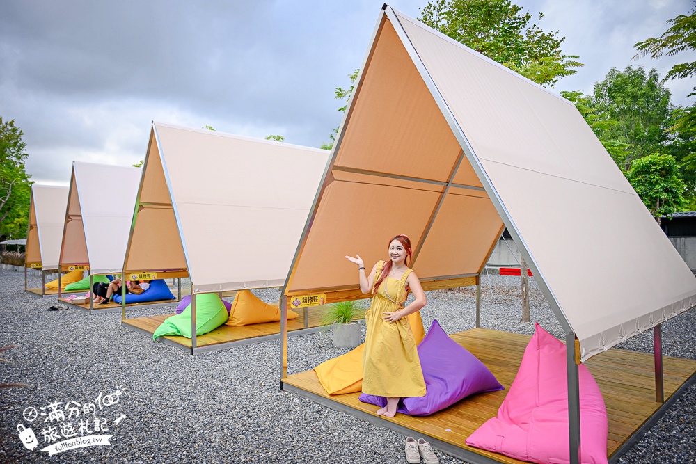 宜蘭【樹懶餐廳萌寵農場】落羽松玻璃屋超美,三大區萌寵玩樂互動空間開箱,與樹懶.泰迪羊.鸚鵡.大紅鶴.鵜鶘互動太好玩!