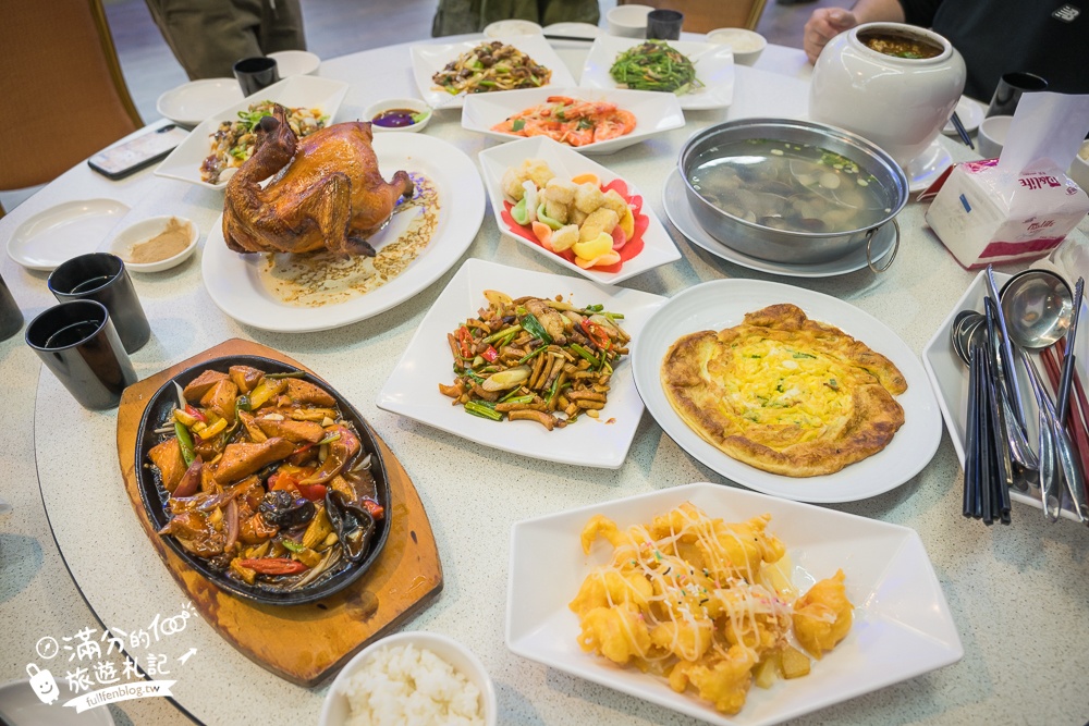 宜蘭礁溪美食【皇家花園餐廳】礁溪親子餐廳,必吃脆皮烤雞＆櫻桃烤鴨,來用餐還能與可愛動物互動好有趣!