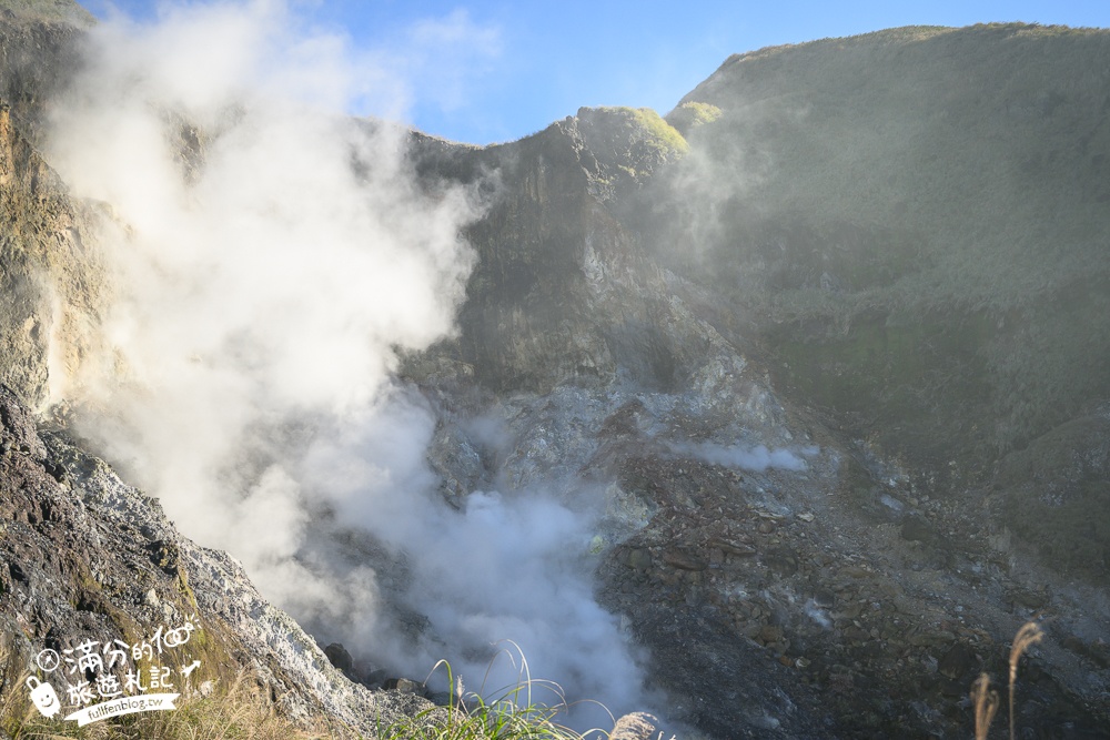 【台北陽明山】小油坑步道超壯觀,近距離欣賞後火山作用形成的噴氣孔＆硫磺結晶！