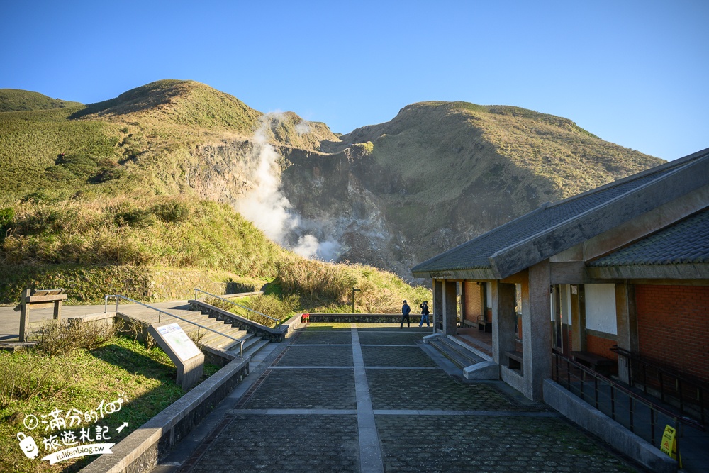 【台北陽明山】小油坑步道超壯觀,近距離欣賞後火山作用形成的噴氣孔＆硫磺結晶！