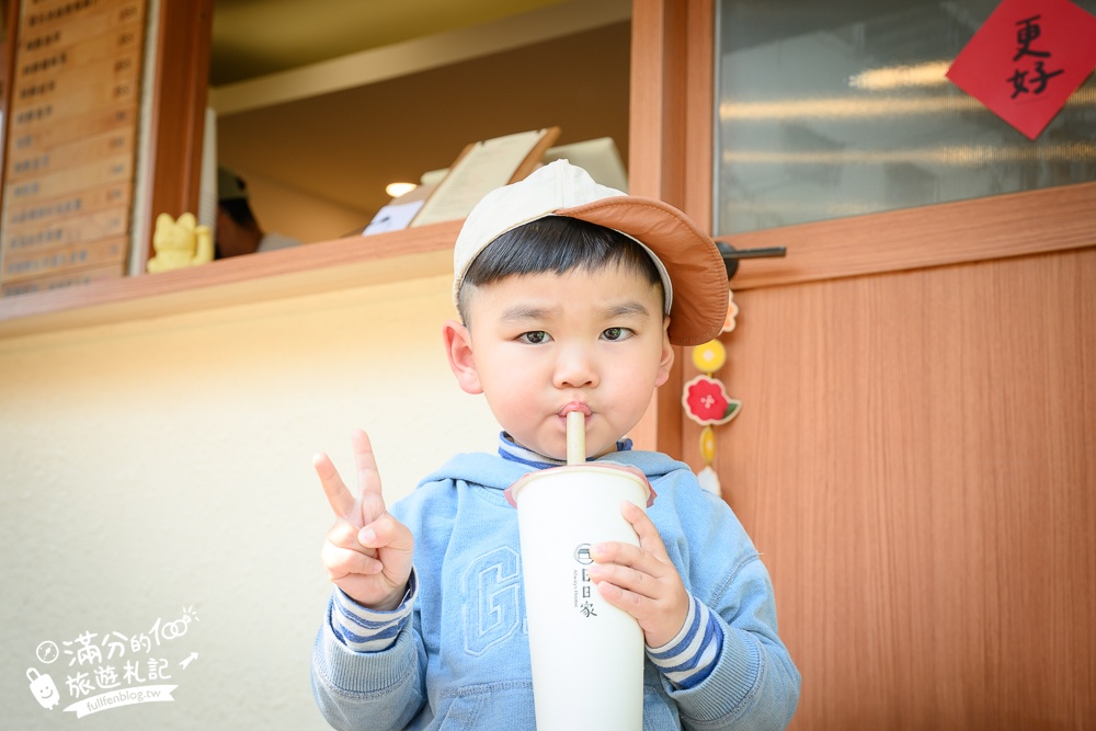 彰化【日日家綠豆沙牛奶專製所】隱身彰化市區的日系飲料店,除了綠豆沙,TOP7日日家熱門飲品推薦你!