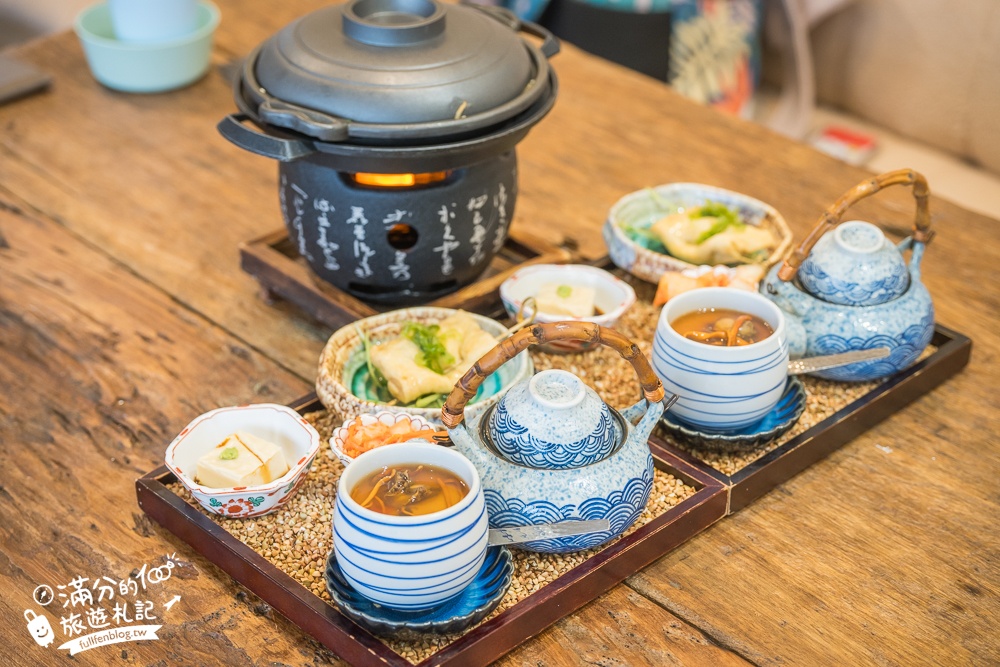 苗栗【山上村 Hill cafe】三灣鄉景觀餐廳,水上日式玻璃屋,有兒童遊戲區~秒飛日本吃鍋喝下午茶!